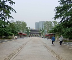 小雨中的东南城角