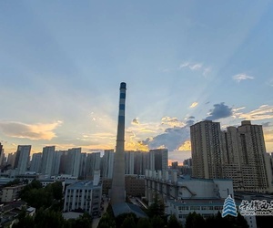 昨天傍晚时分