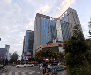 傍晚，高新区科技路唐延路风光