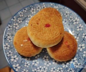 传统月饼和包装月饼哪个好吃？你喜欢哪一个？