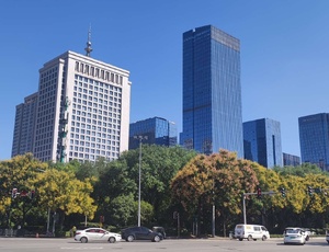 云开雾散天蔚蓝，元气满满新学年