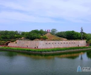 夏日清晨的汉城湖
