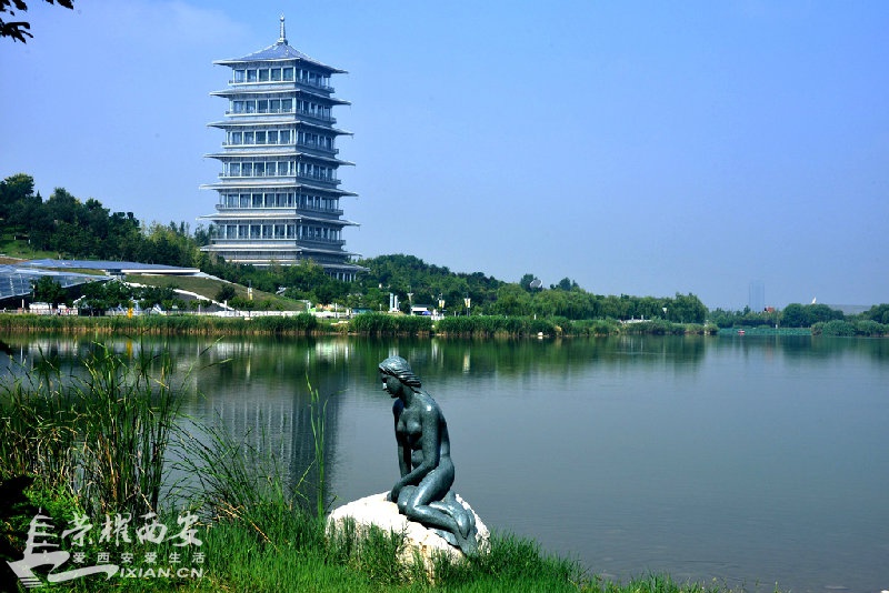 涓栧崥鍥