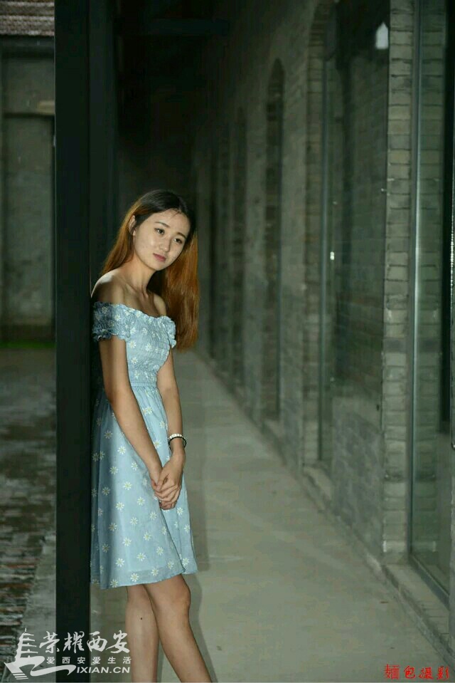 Jx5jiIsCqyJ6.jpg
