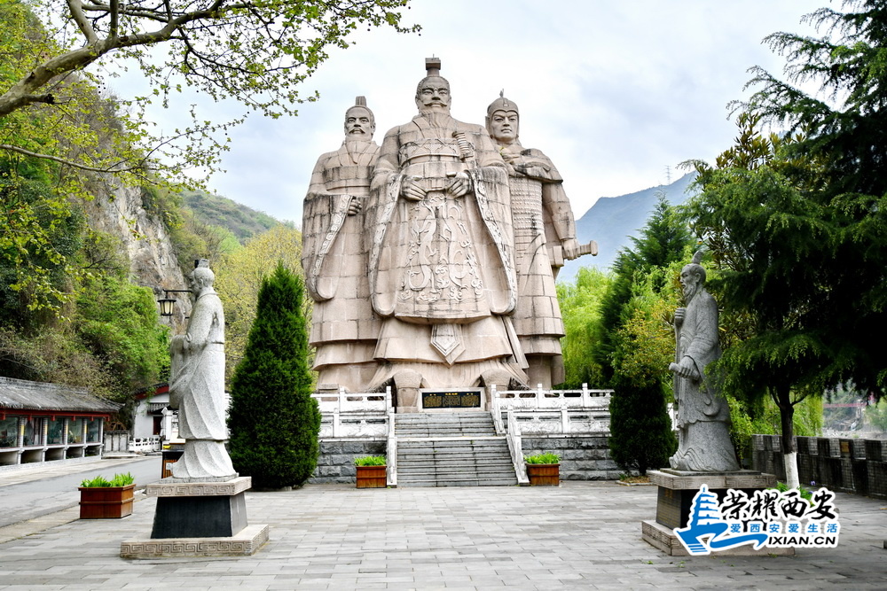 石门栈道 严建设_0003.JPG