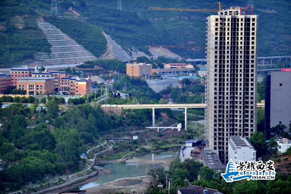 凤县 严建设21.JPG
