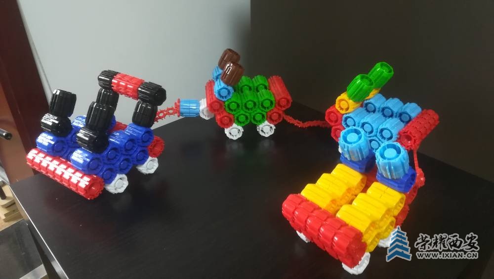 0113b2bad39d9775_896x1587.jpeg