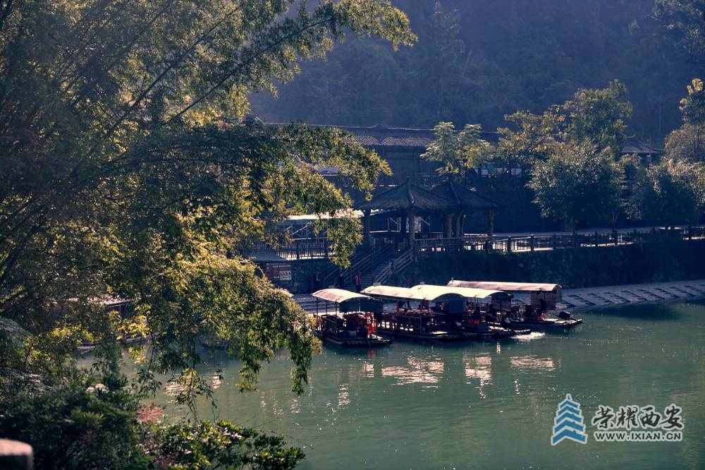 _小七孔 严建设0002.JPG