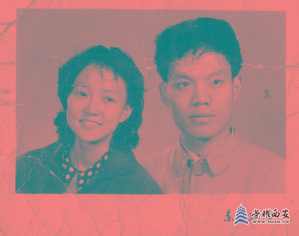 _结婚证 严建设0002.jpg
