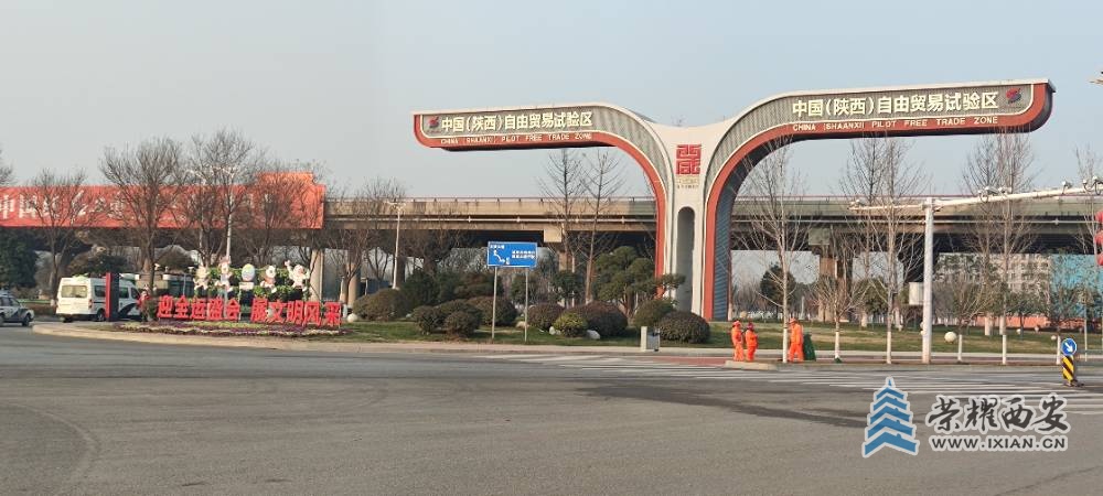 迎宾大道转盘1.jpg