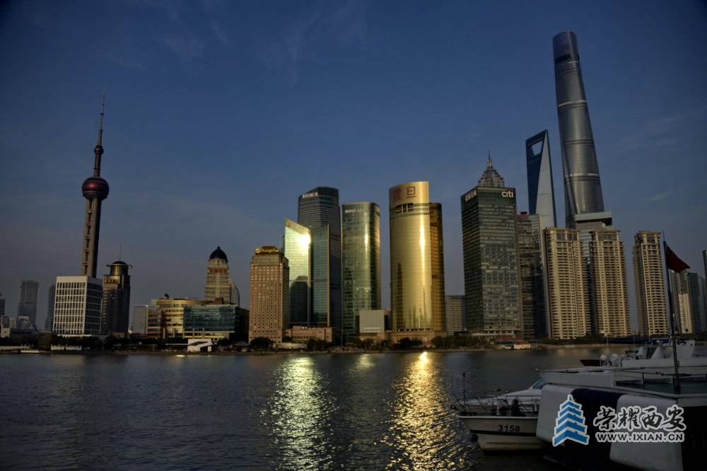 _外滩码头 严建设0003.JPG
