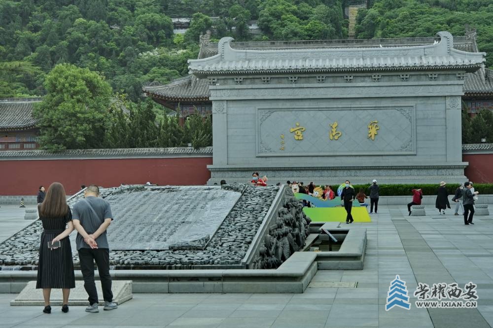 _华清宫广场 严建设27.JPG