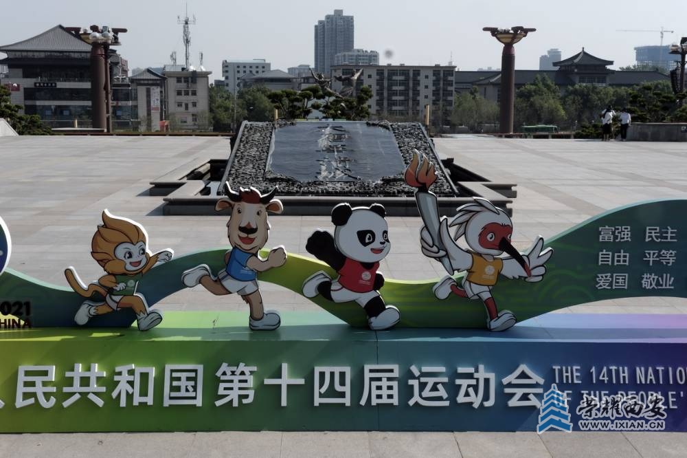 _华清宫广场 严建设42.JPG