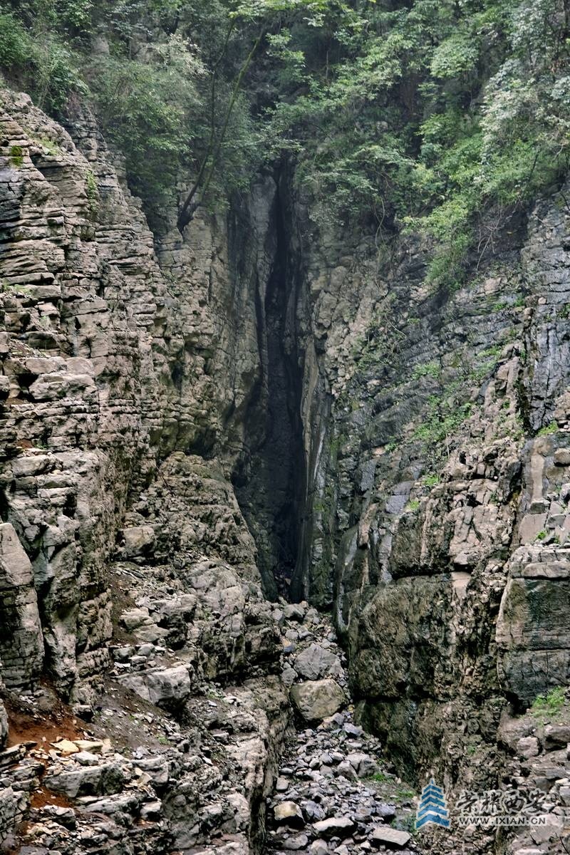 _巫山神女溪 严建设007.JPG