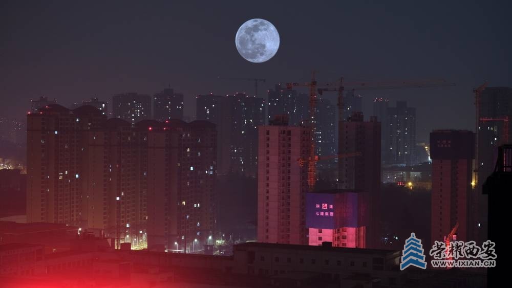 明月夜 严建设47.JPG