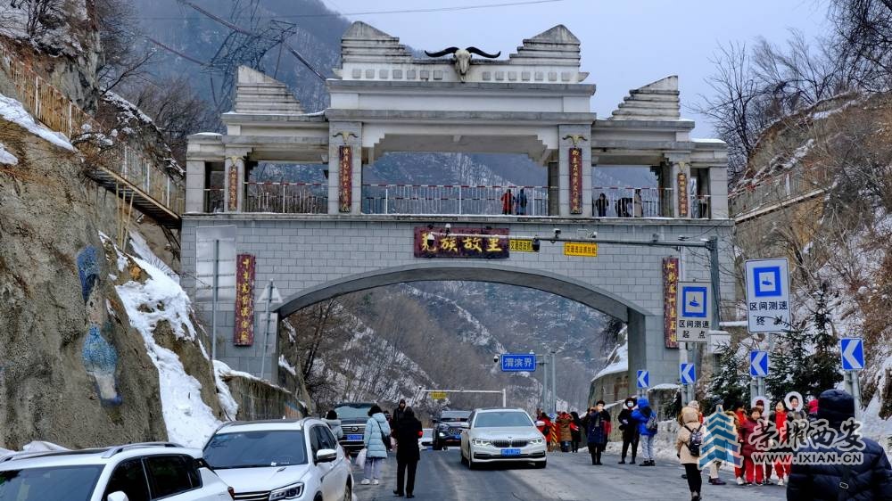 秦岭火车站 严建设29.JPG