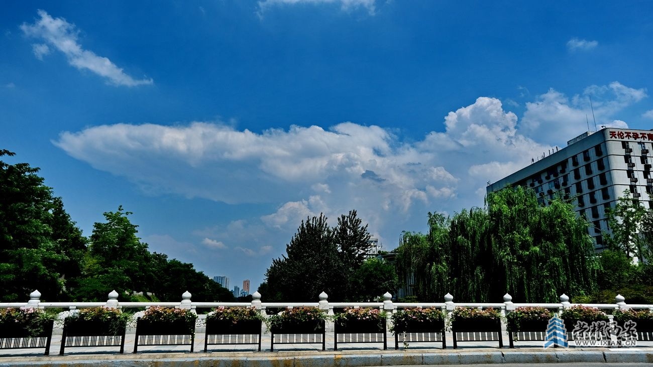 西安老街 严建设35.JPG
