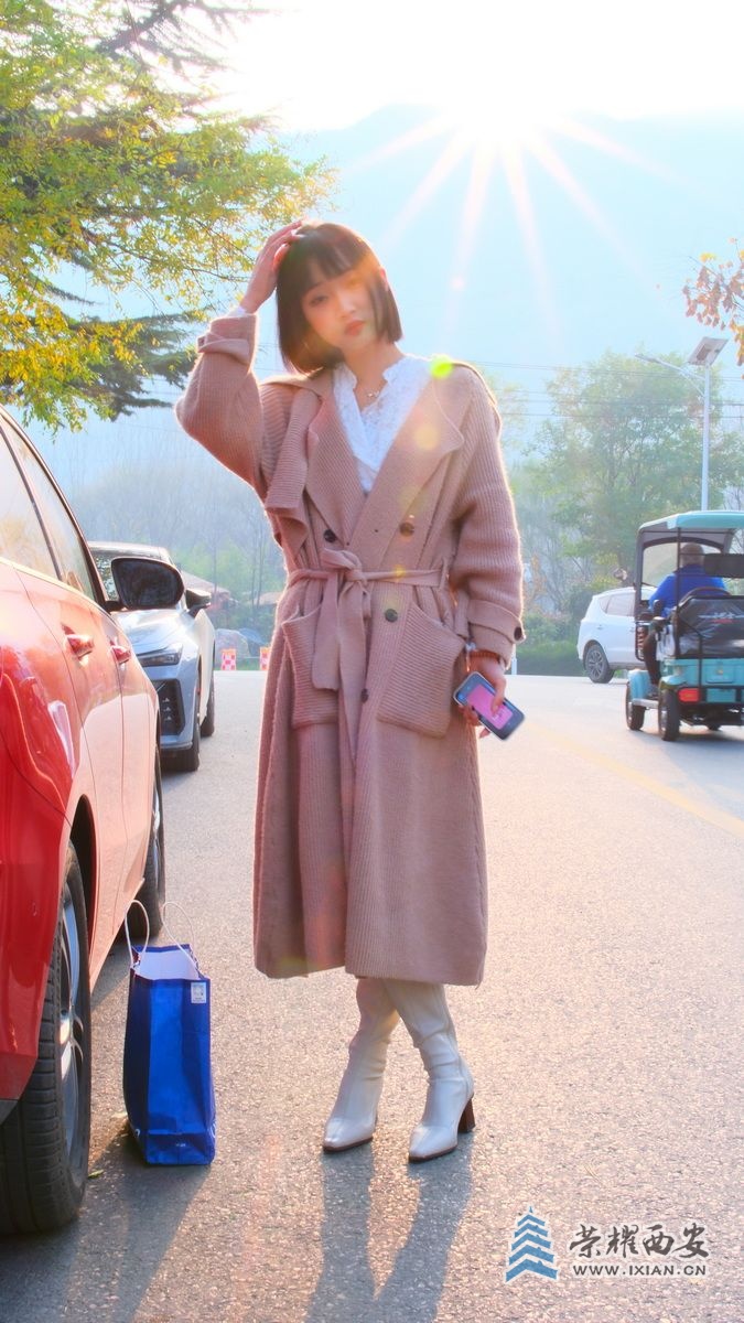 女学生 严建设03.JPG