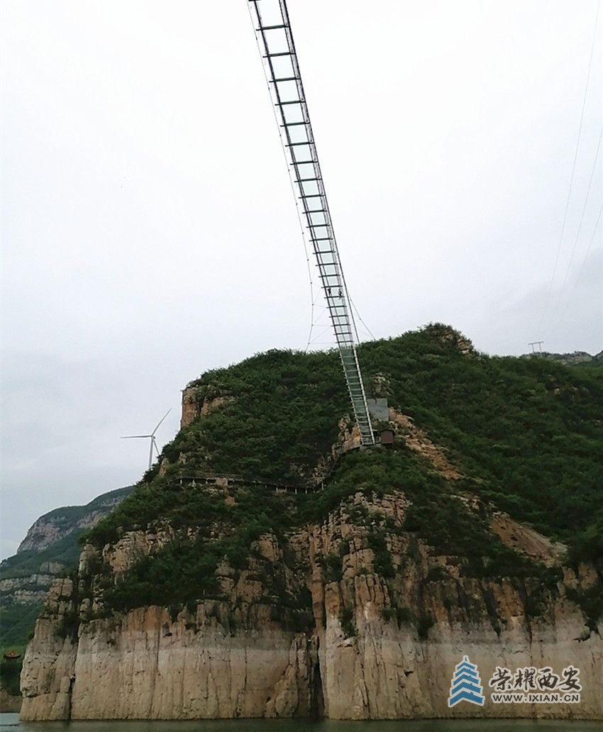 4c8ea3eac6d62a1ab05c08aaa5300a4_副本.jpg