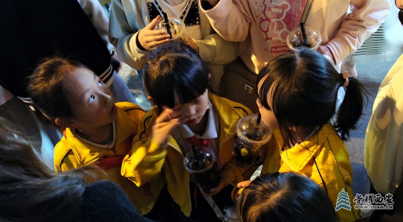 -双桥夜市风情街15.JPG