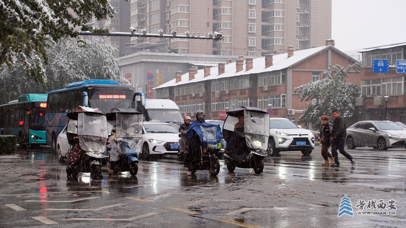 西安大雪2.JPG
