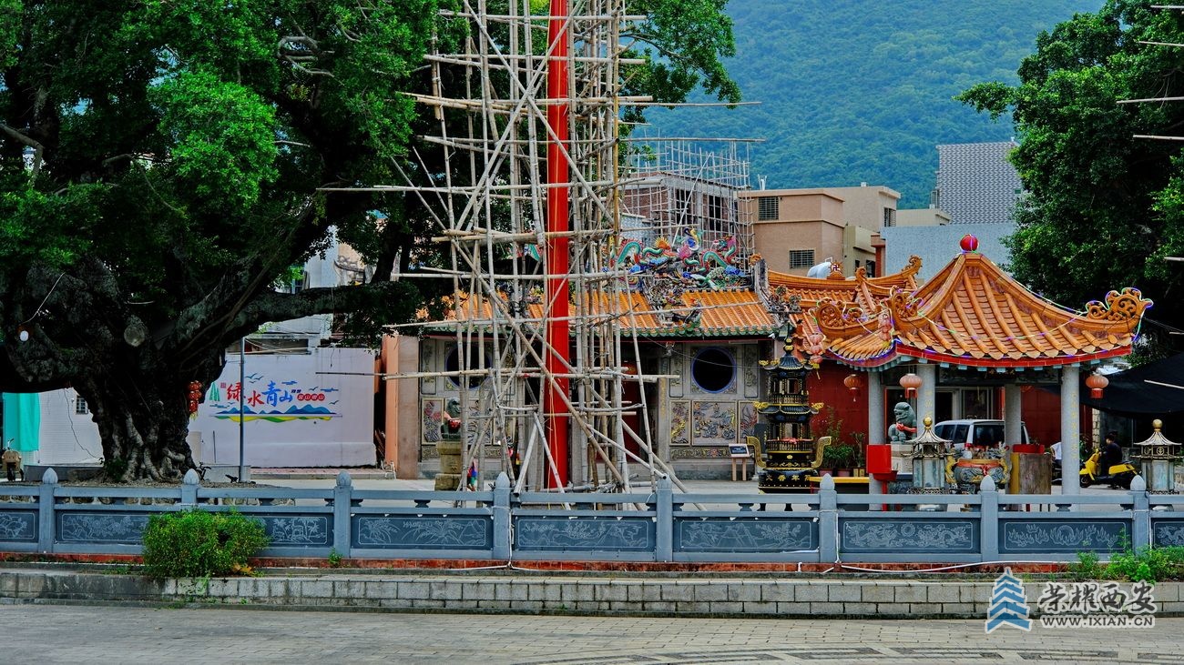 北回归线广场046.JPG
