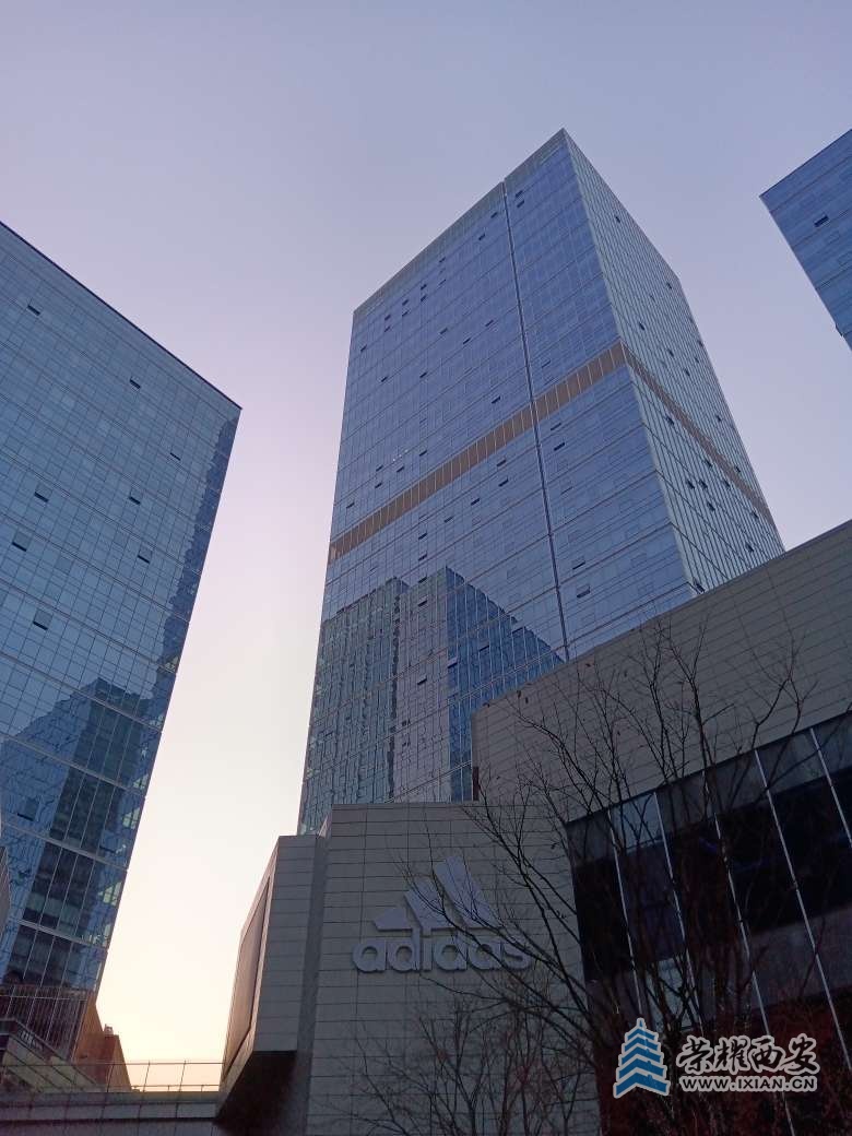 20250113084107front2_0_641246_FgAO2PrJCJKGVXRFrzSRDqvP-4aR.jpg