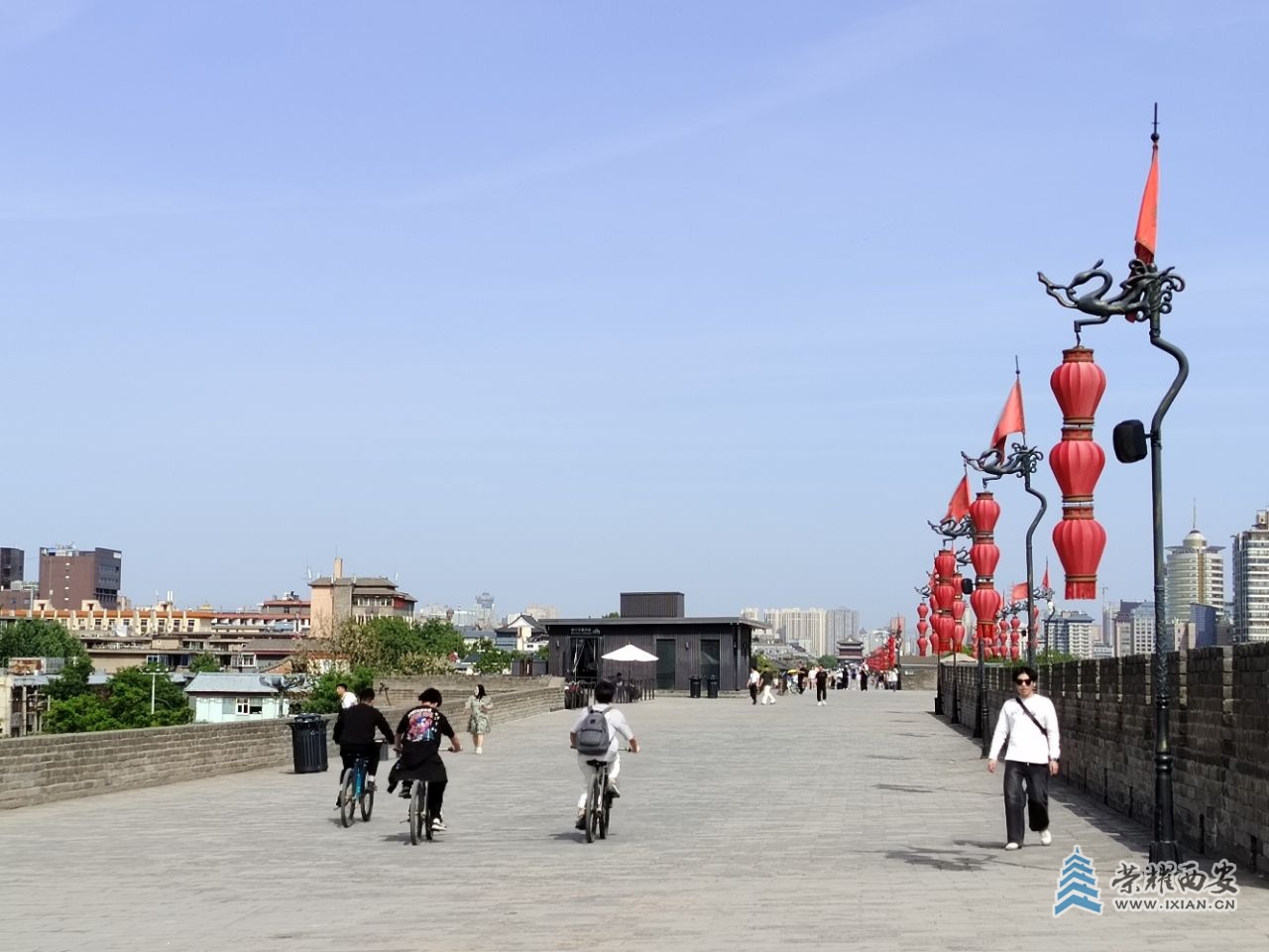 20250424041718front2_0_473708_FlyyXkJ9CC-TSQbIibZi3gZTEyMg.jpg