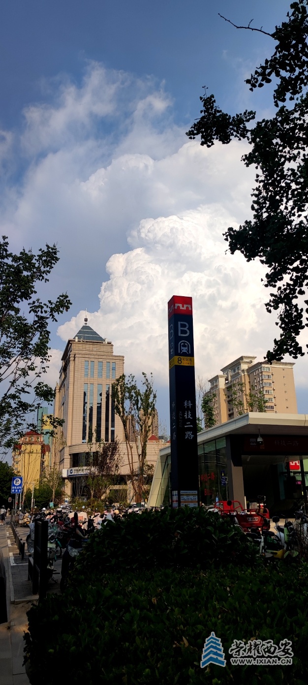 dca8f175f07843b740bf29e7ba0250c4.jpg