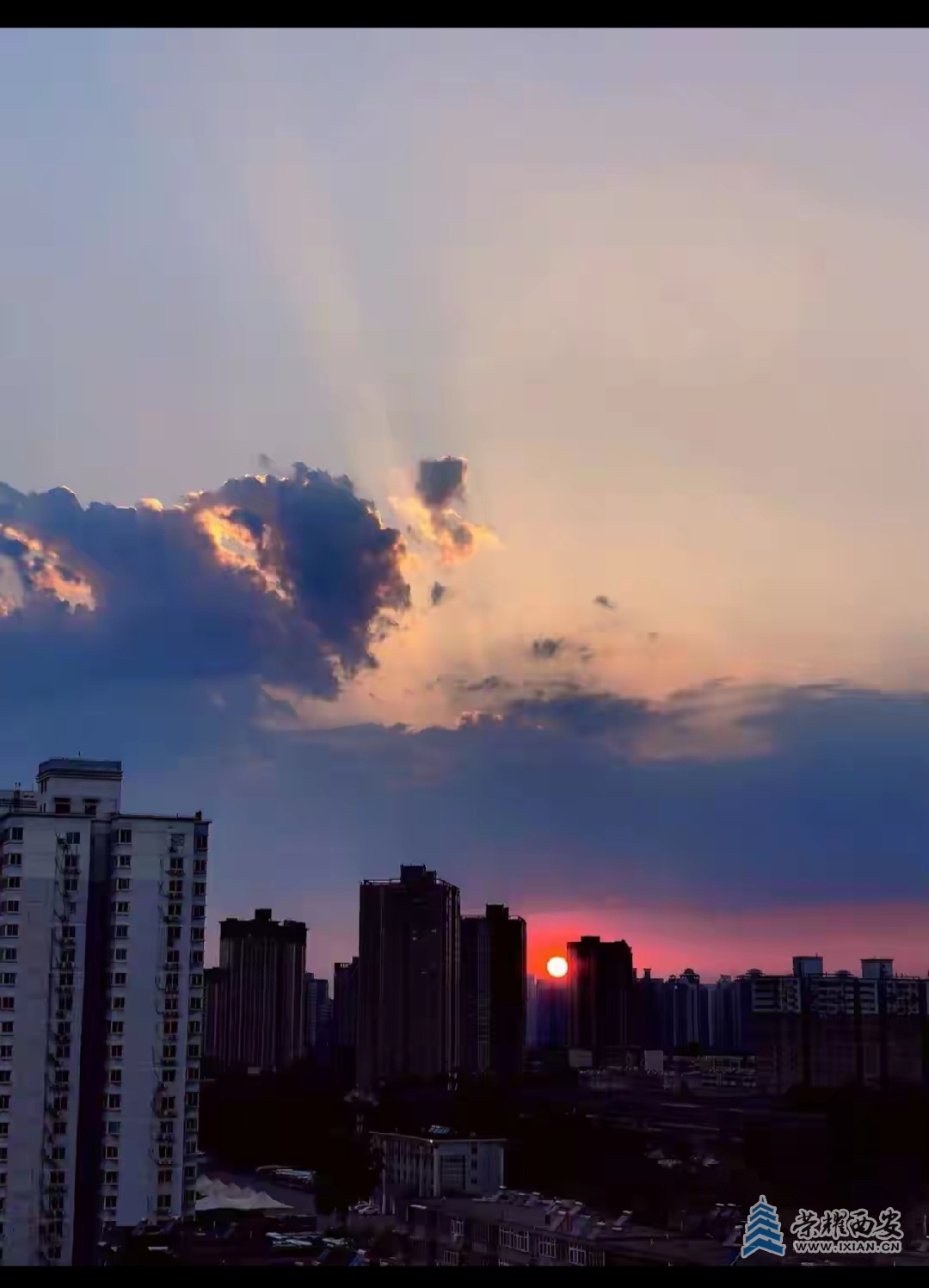 20250715103112front4_0_566948_FpEczvEBC9ub9aPlbaOeQnGaPE5r.jpg