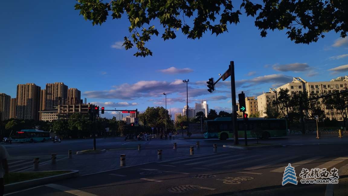 20250724072522front2_0_641246_FqZCzvwUn1SCcNe0aXbHVyQ9B5lR.jpg