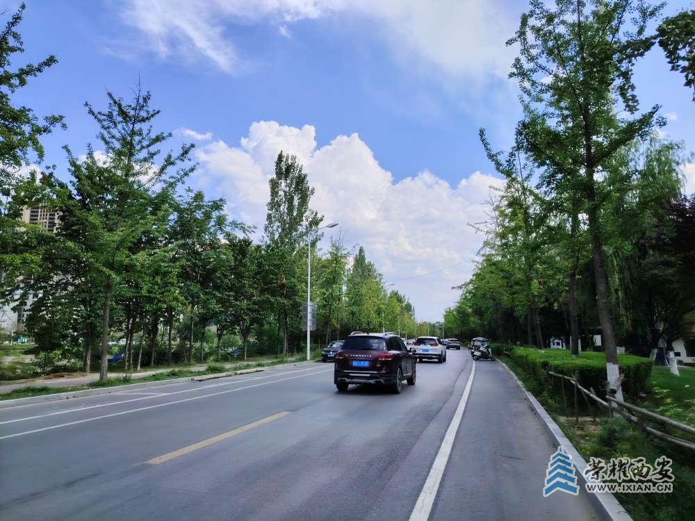 星期天下午騎車子去浐河看美景