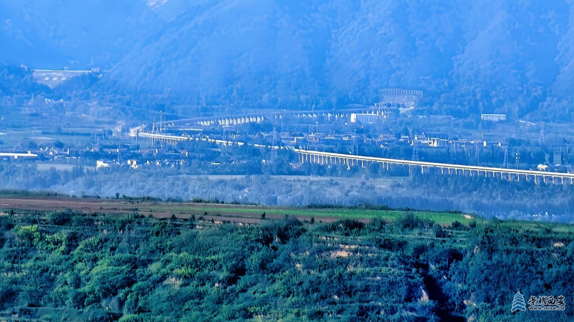 IMG_20250727_082938西康高铁太兴山隧道.jpg