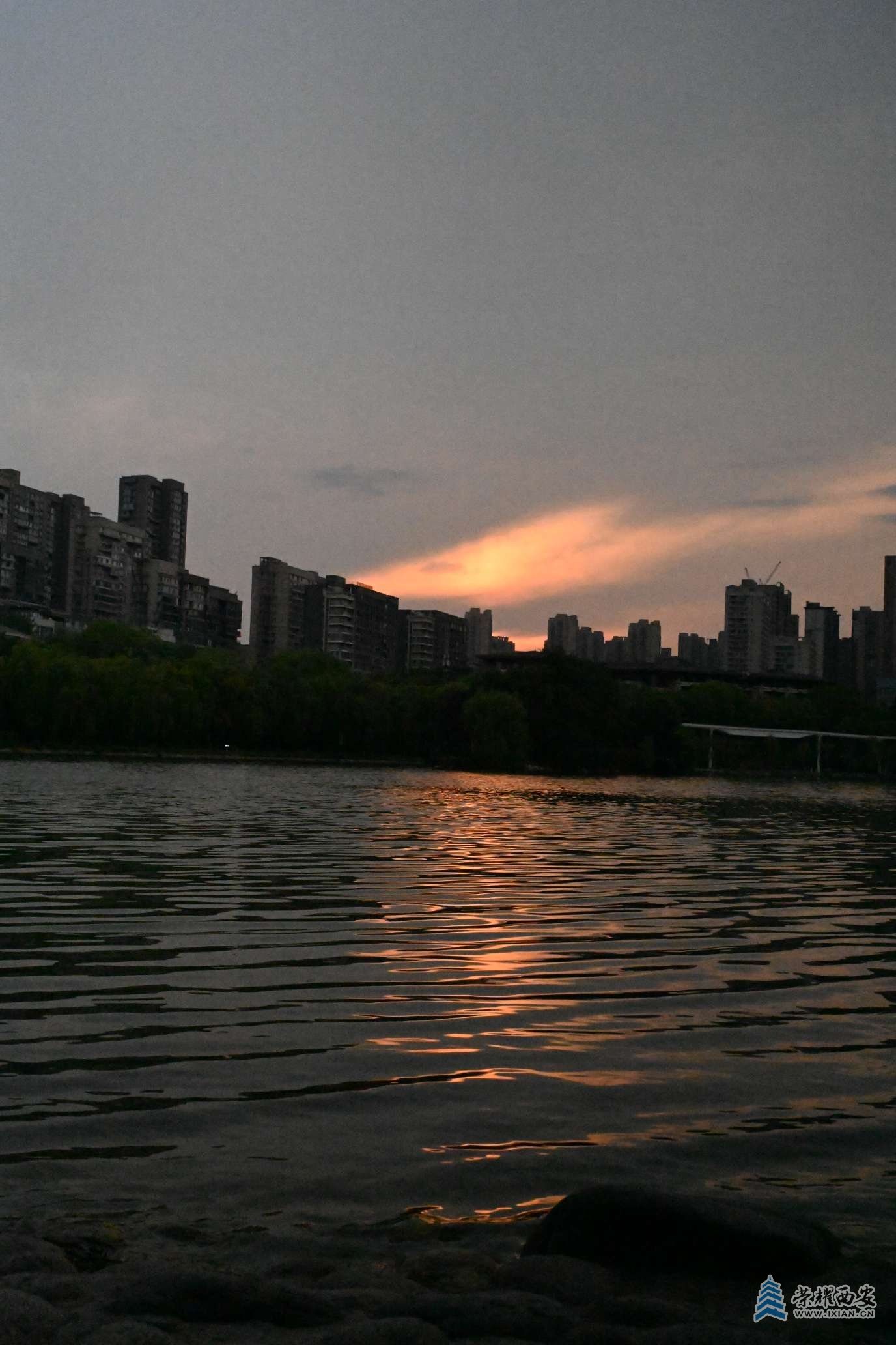 20250804180928front2_0_641246_FpzPH2G-ASOFSC4JyZE2AzmFUh2A.jpg