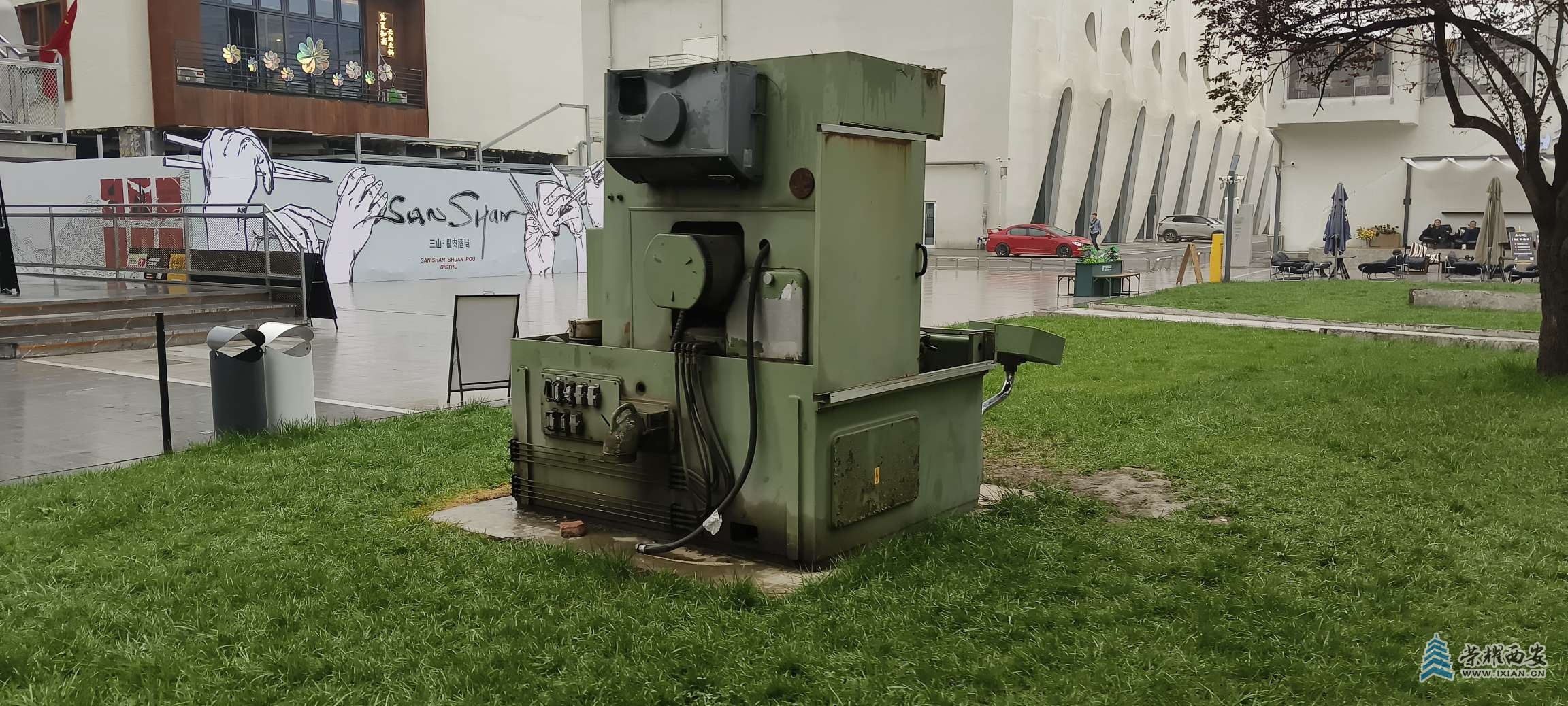 20251003234258front2_0_643338_FqpQQy33Wyz9qilVqU4ojKobtqSI.jpg