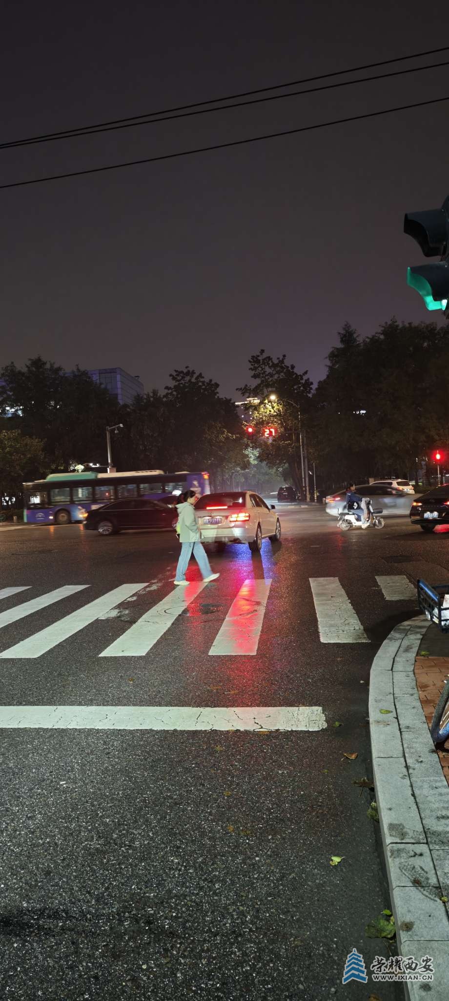20251014211148front2_0_641246_FkcJ3vHM_8GpG5a-ami254ahmkPa.jpg