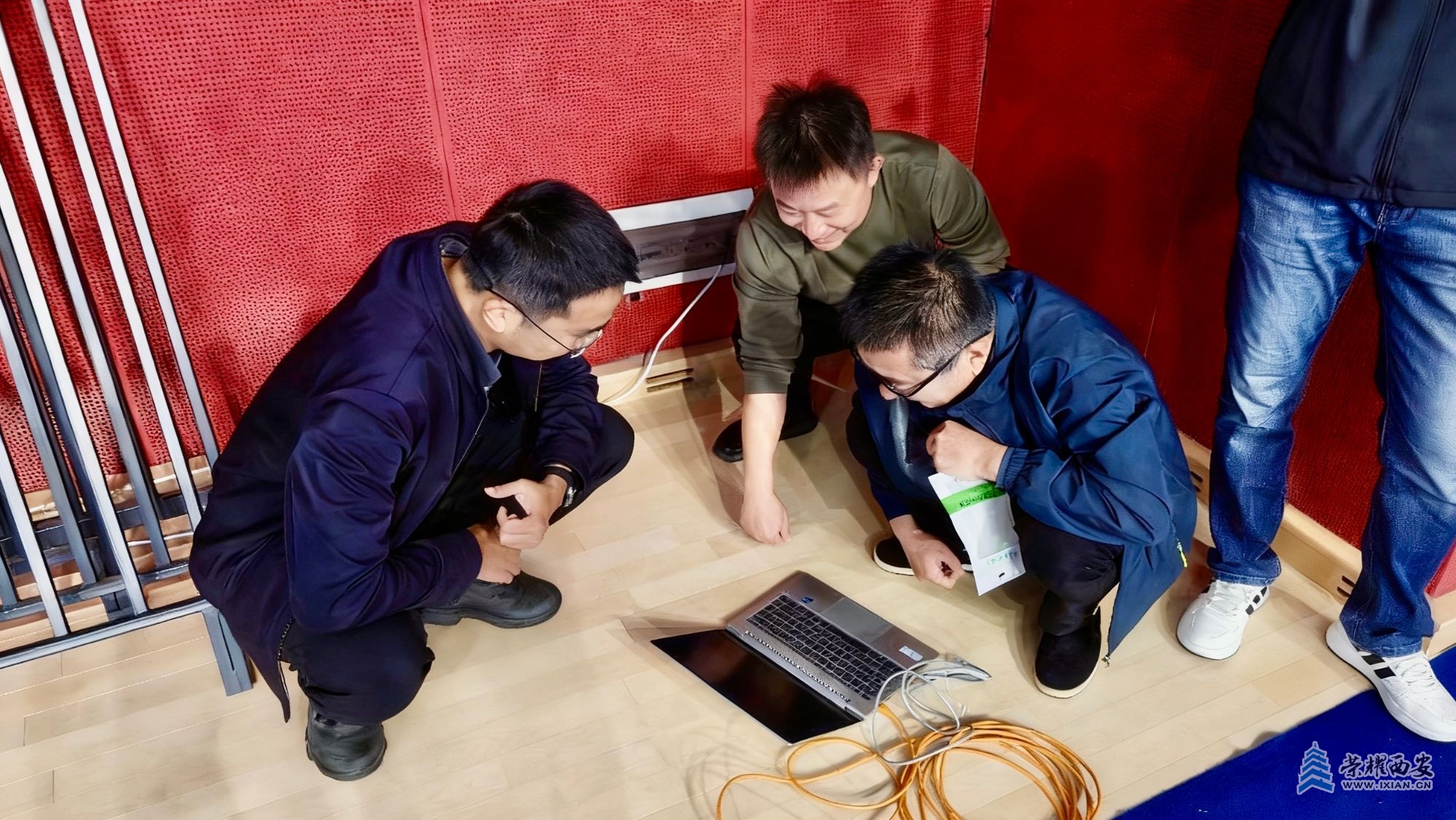 微信图片_2025-10-16_150035_771.jpg