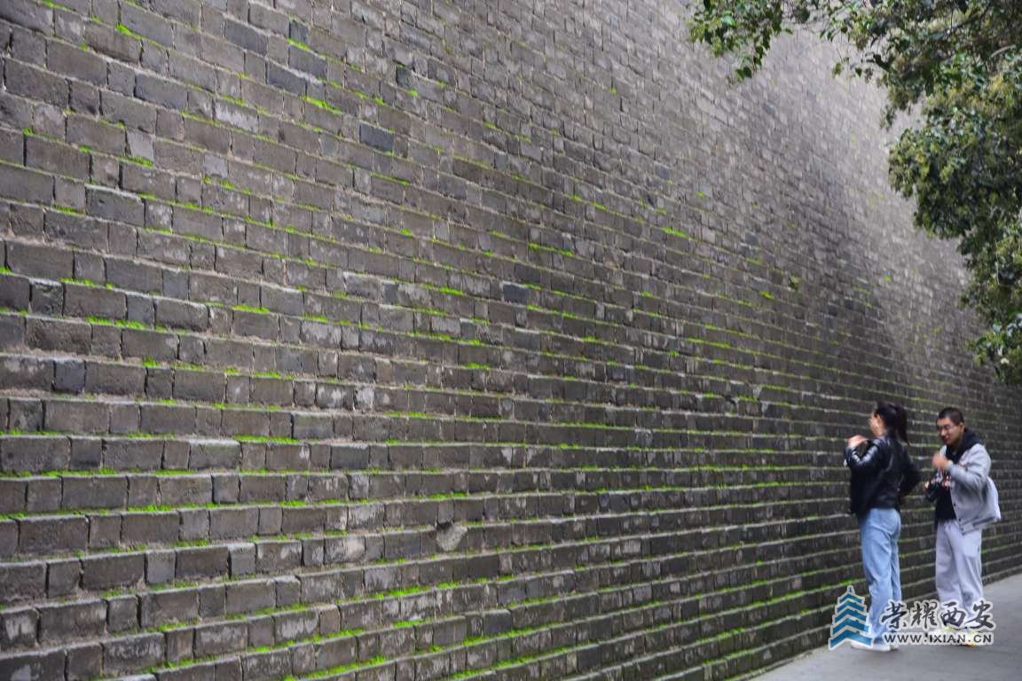 20251021061242front2_0_518588_FgYWfNMSg8Opv1RzdY5iRQjngHgc.jpg