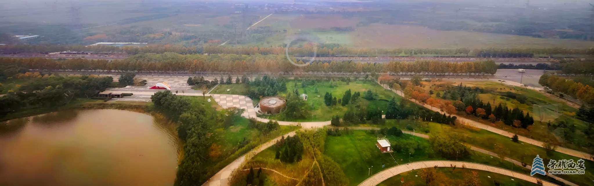 渭河堤与咸阳北塬晚秋风光