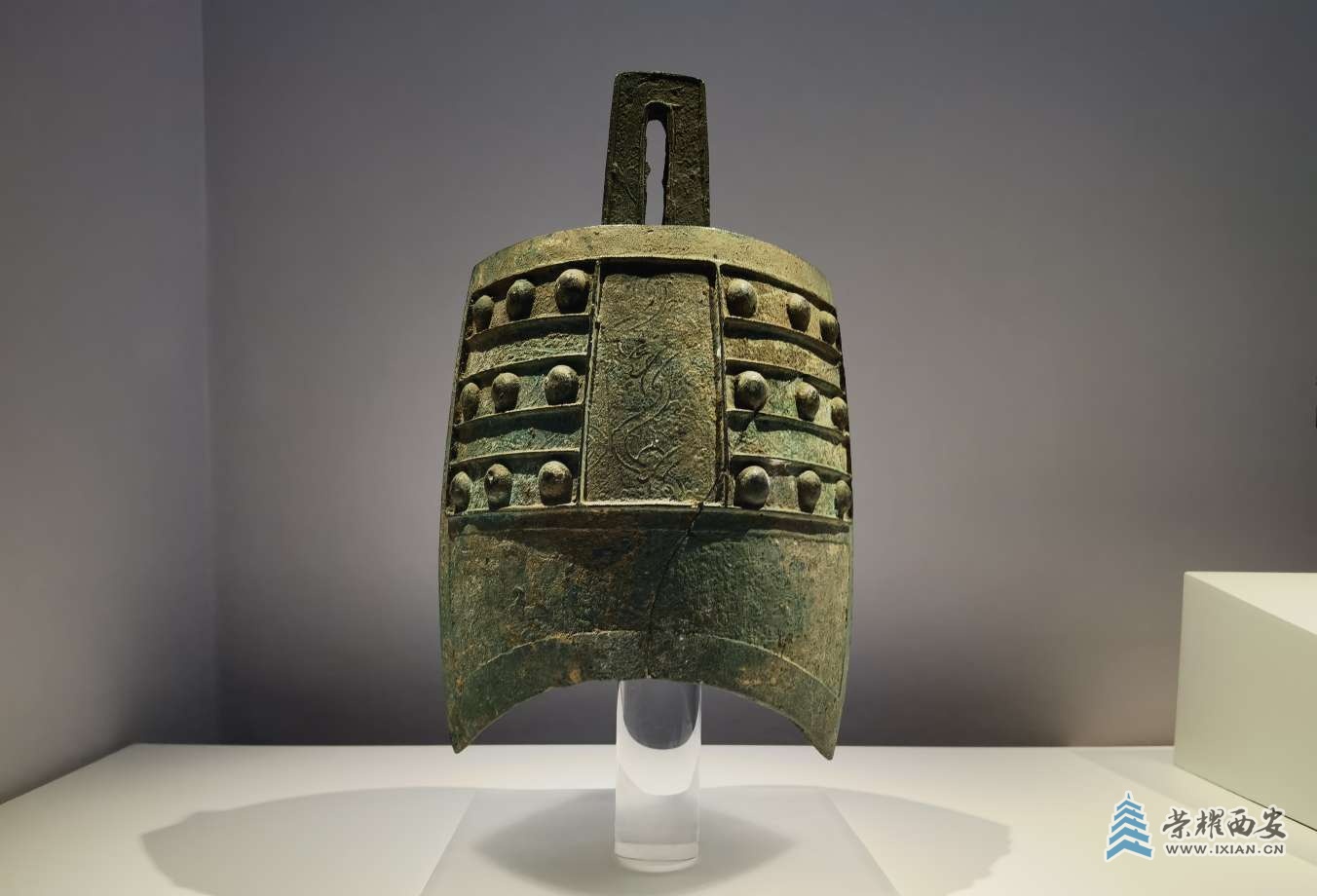 今人不见古时月